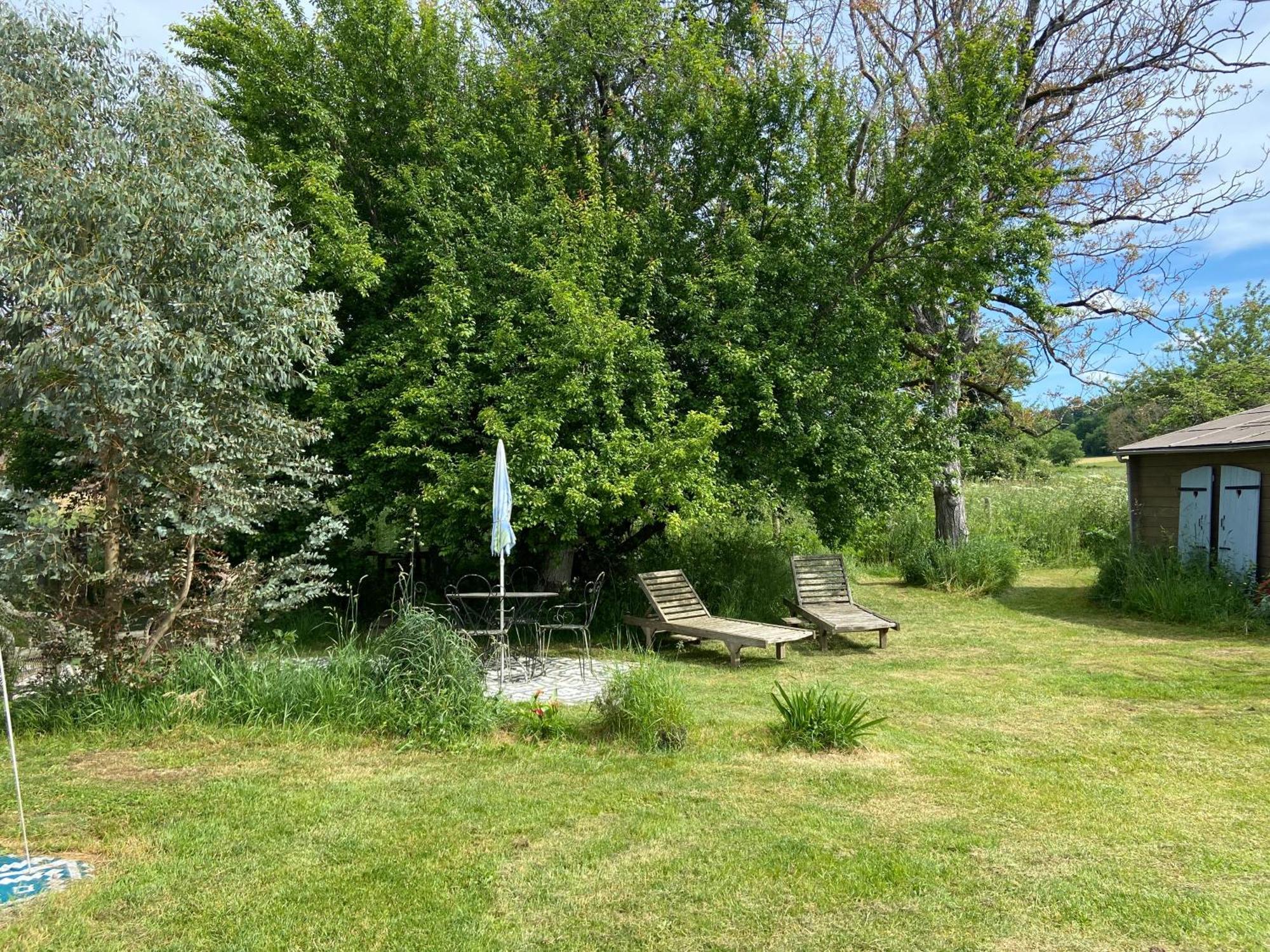 Gite Wildflower Lane Valojoulx Εξωτερικό φωτογραφία