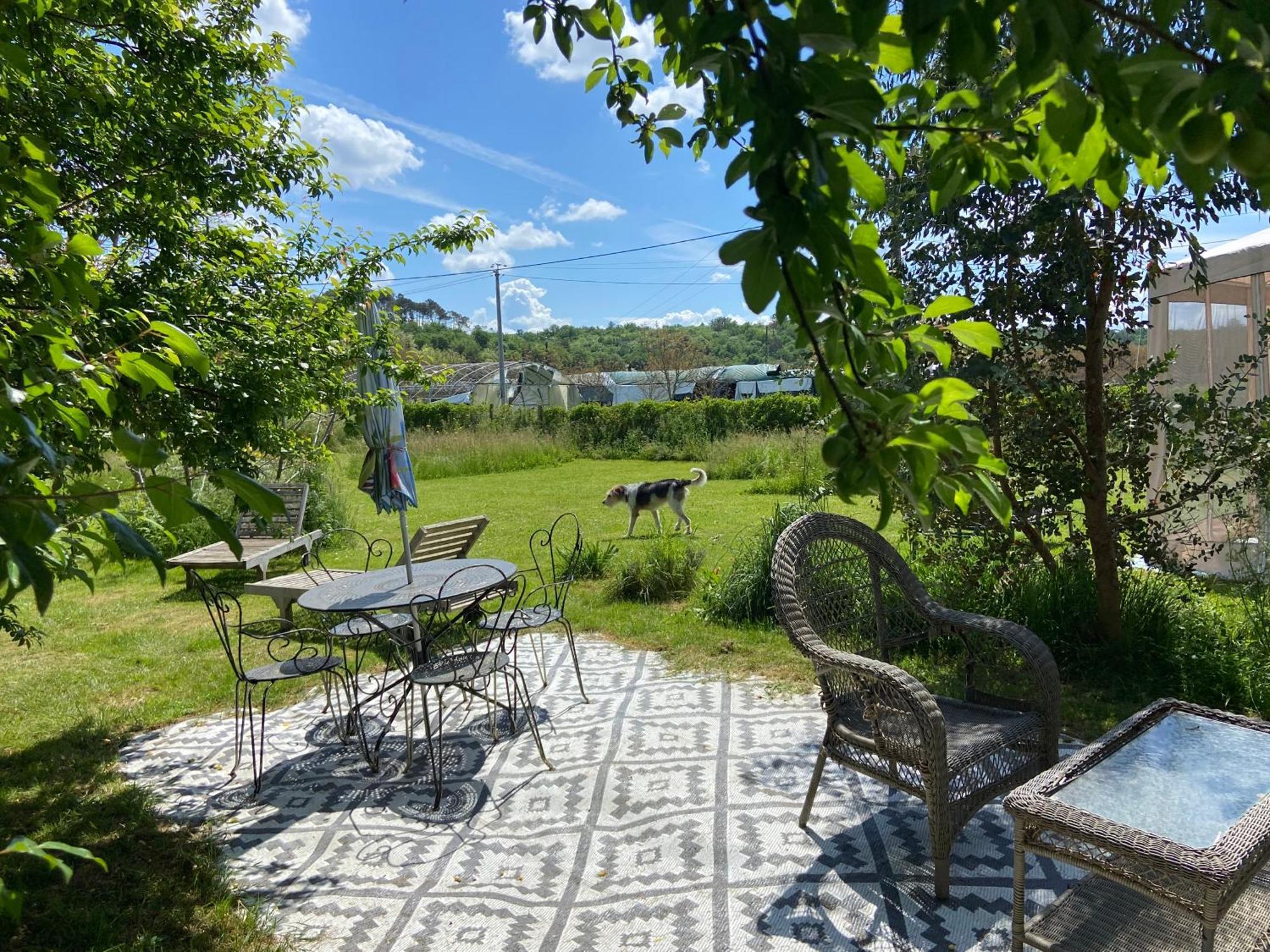 Gite Wildflower Lane Valojoulx Εξωτερικό φωτογραφία